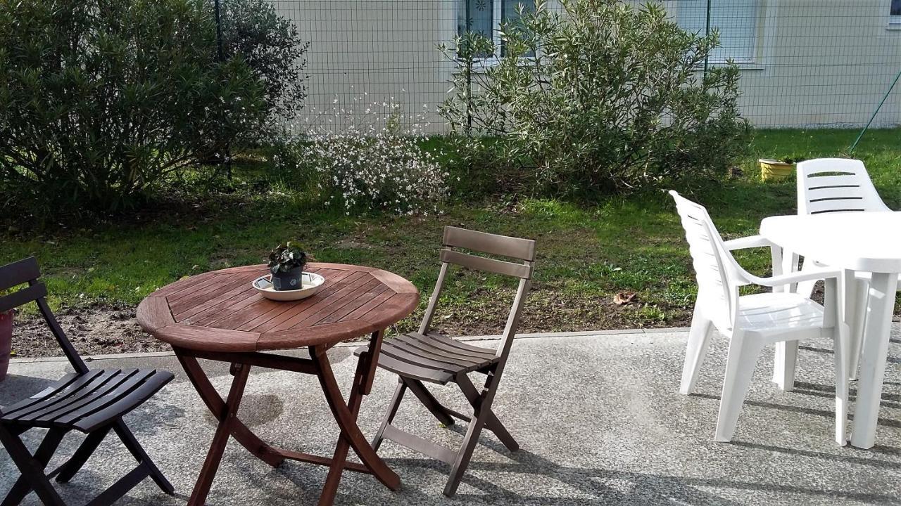 朗贡"L'Escale" Pres Bordeaux住宿加早餐旅馆 外观 照片